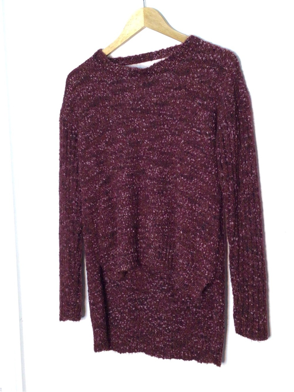 Xhilaration Women's Burgundy Medium Speckled Crewneck Keyhole Back Sweater